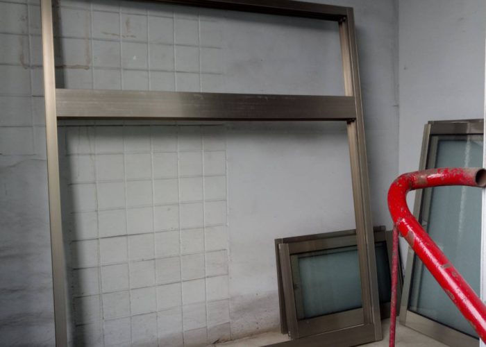 高雄市小港區氣密窗_組裝 高雄市小港區氣密窗_組裝