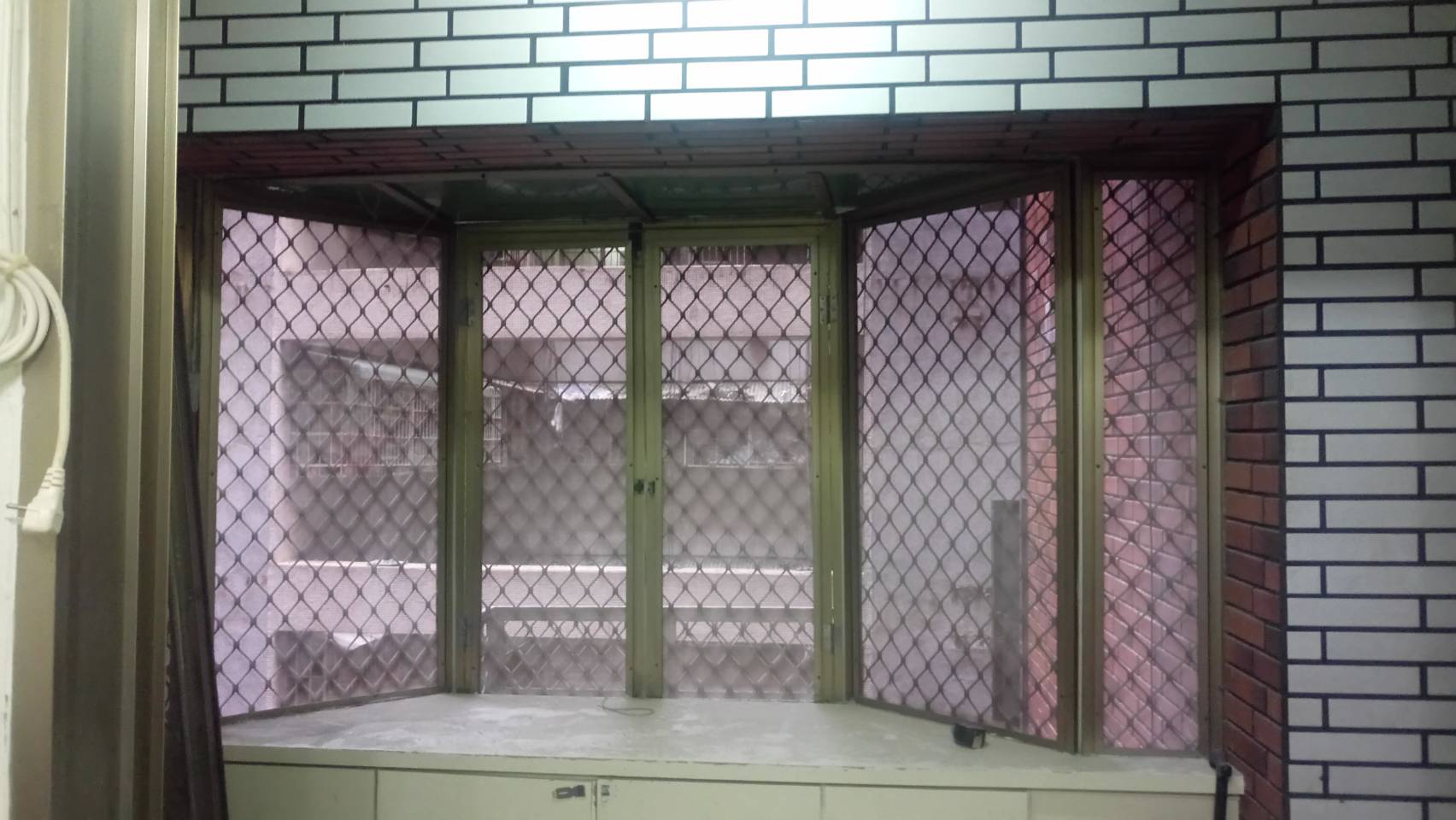 高雄左營區主臥氣密窗更換工程